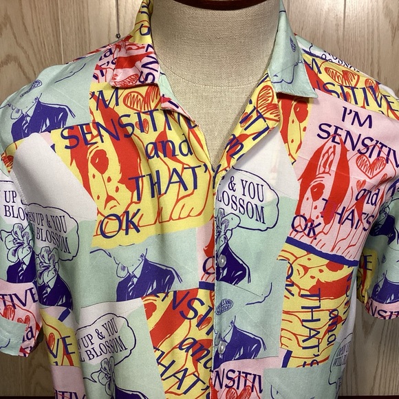 Petals and Peacocks I’m Sensitive all over print mens button down shirt size M - Picture 2 of 9
